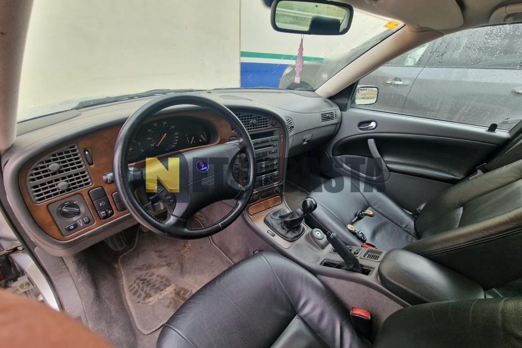Saab 9-5 Sedán 3.0 V6 TiD 2003