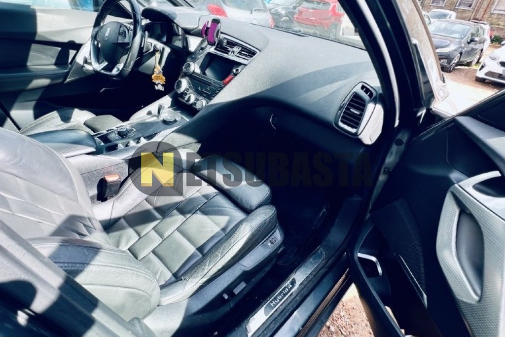 Citroën DS5 Hybrid4 2012