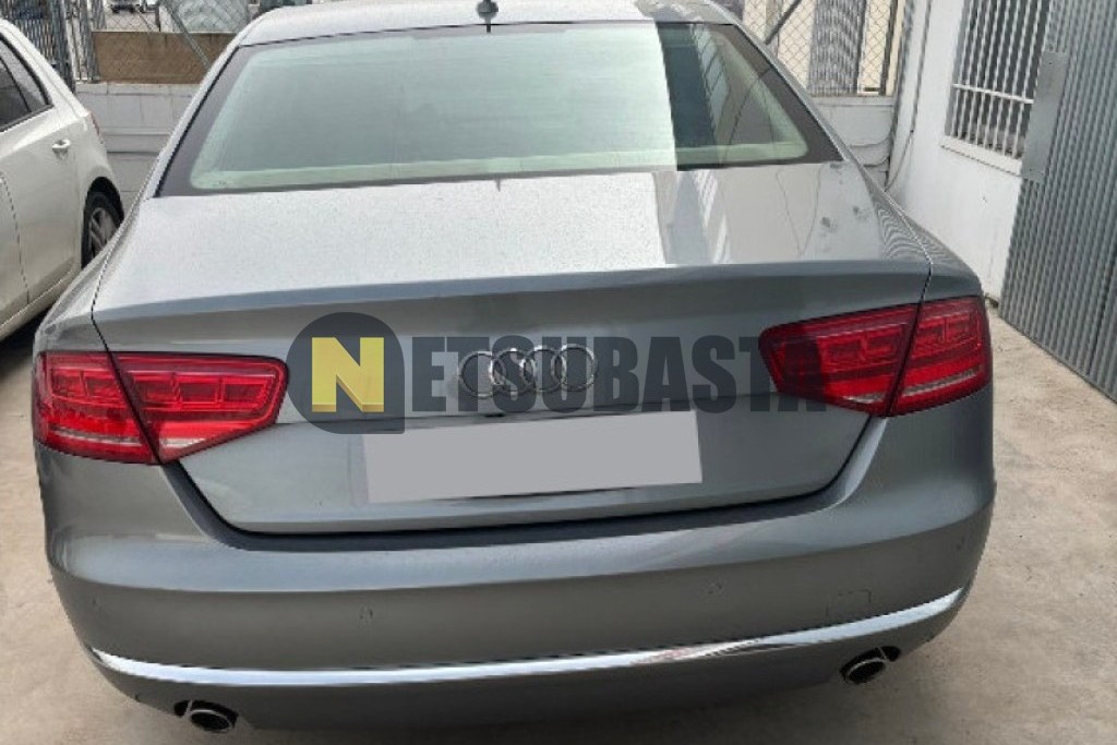 Audi A8 3.0 TDI quattro tiptronic 8 vel. 2012