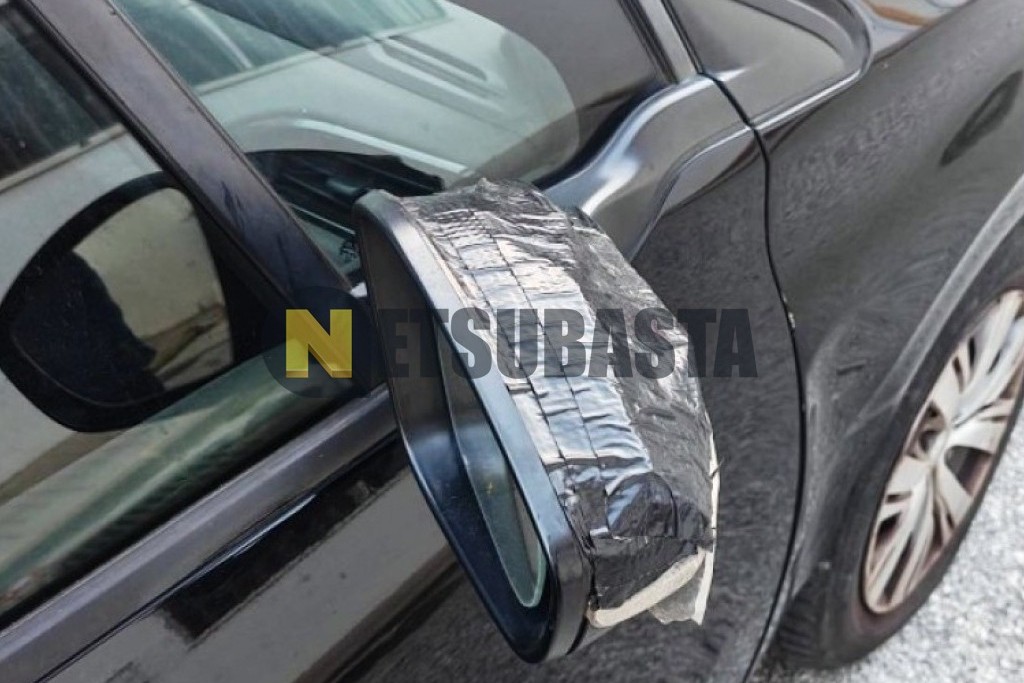 Peugeot 208 1.2 VTi PureTech 2012