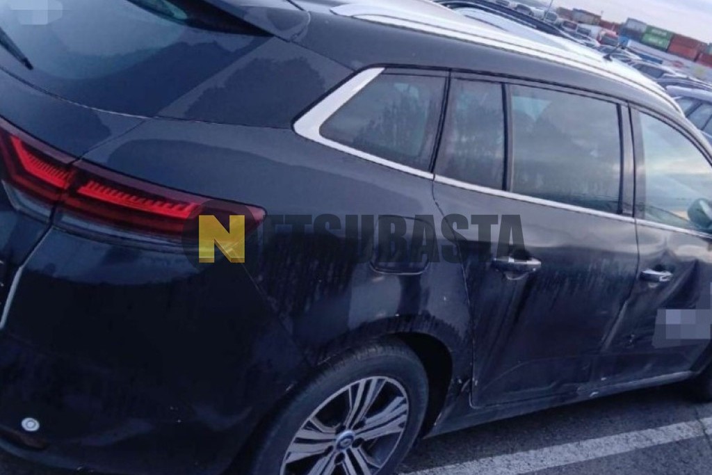 Renault Megane Sport Tourer E-TECH Híbrido enchufable 2021