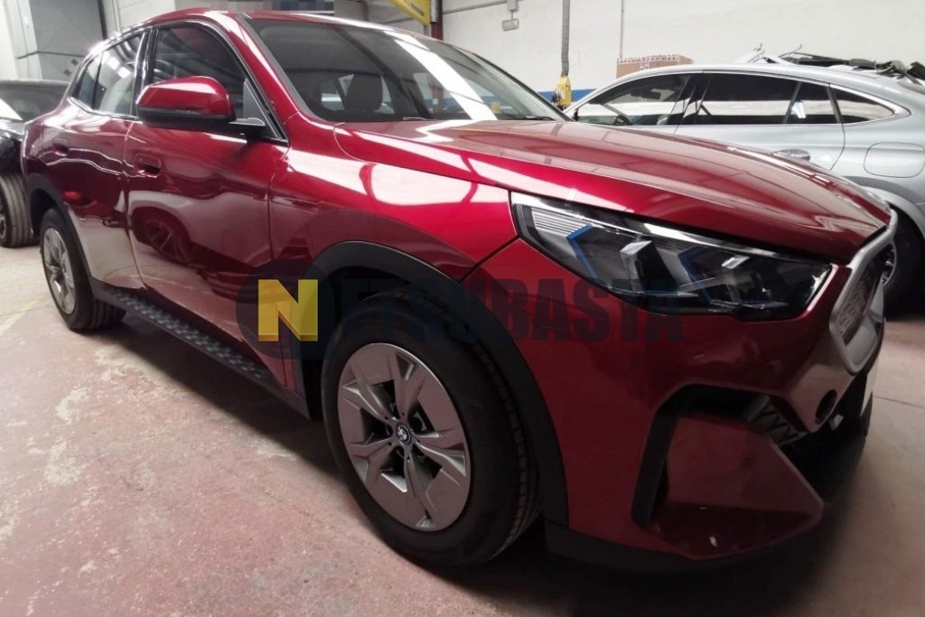 Bmw iX2 eDrive20 2025