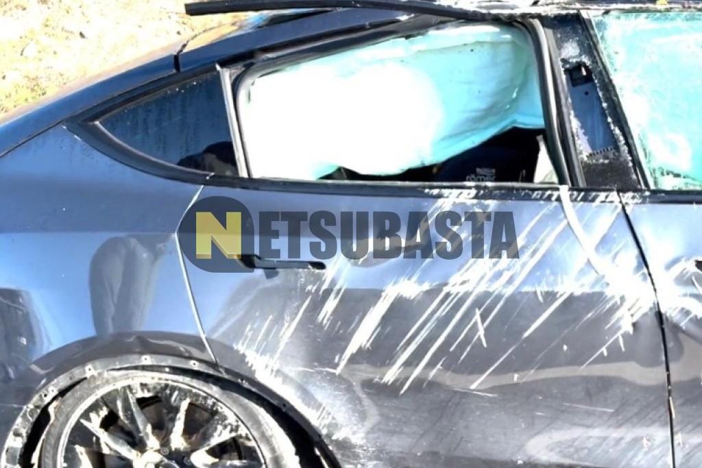 Tesla Model Y Gran autonomía Tracción integral 2023