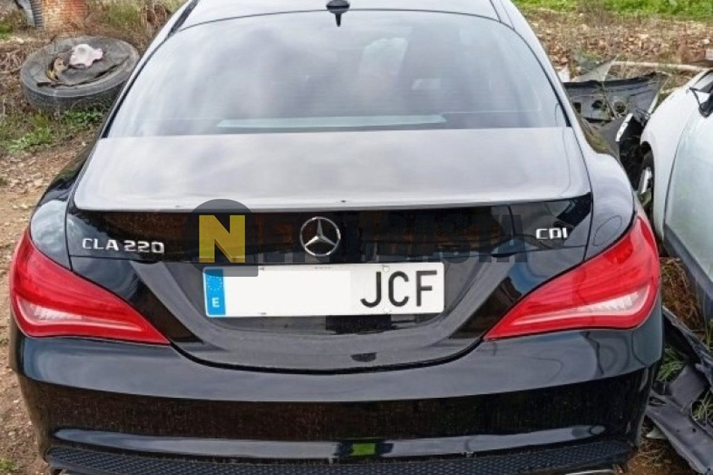 Mercedes-Benz CLA 220 d Coupé 7G-DCT 2015