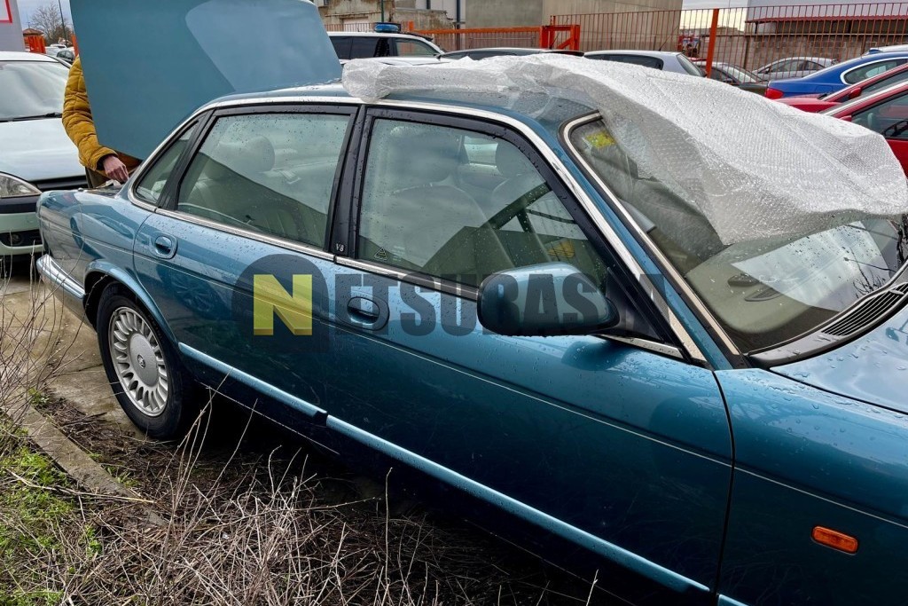Jaguar XJ8 3.2 1998