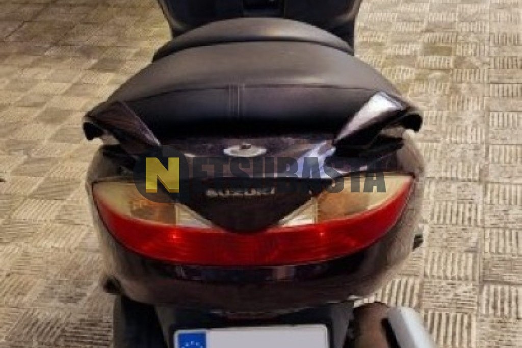 Suzuki Burgman 125 2010