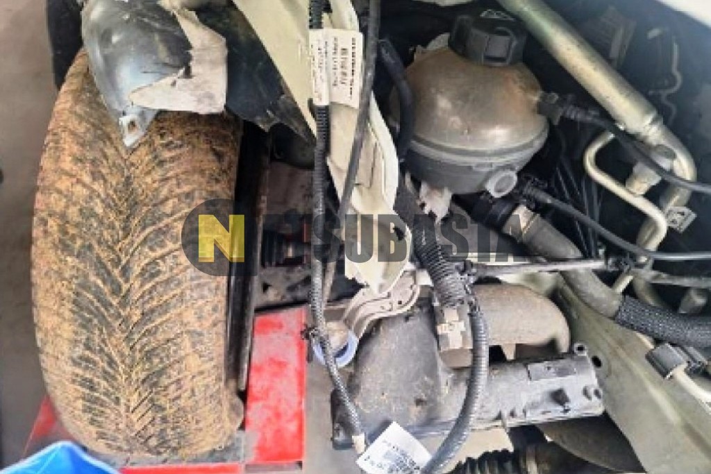 Peugeot 5008 1.5 BlueHDi EAT8 2023