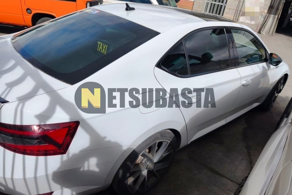 Skoda Superb 2.0 TDI DSG 7 vel. 2019