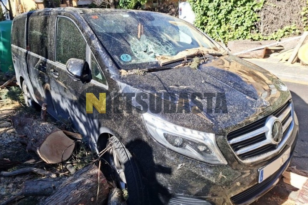 Mercedes-Benz V 220 d Largo 7G-TRONIC PLUS 2018