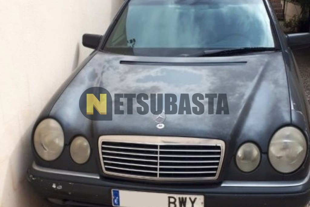 Mercedes-Benz E 300 D 1996