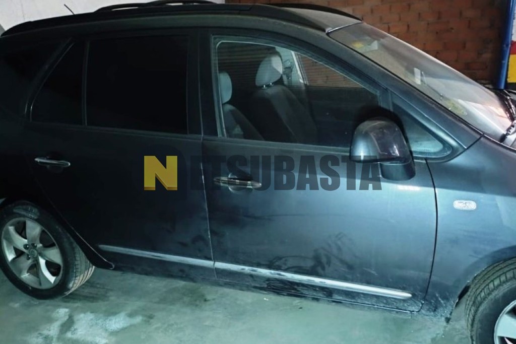 Kia Carens 2.0 CRDi VGT 2009