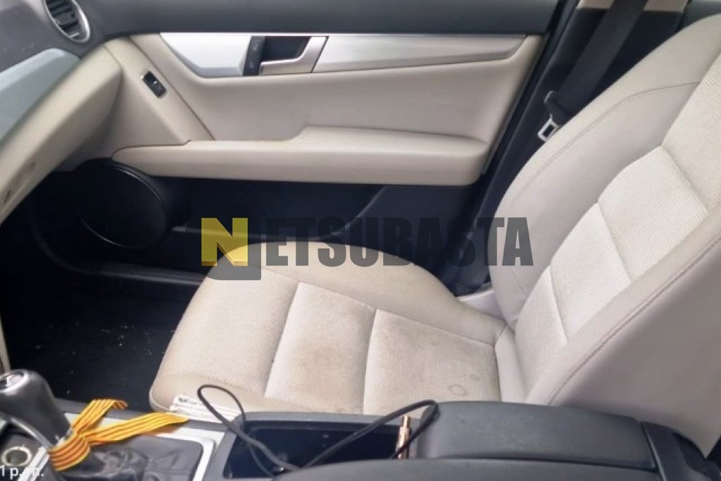 Mercedes-Benz C 200 CDI BlueEFFICIENCY Aut. 2011