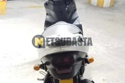 Suzuki Intruder 250 2004