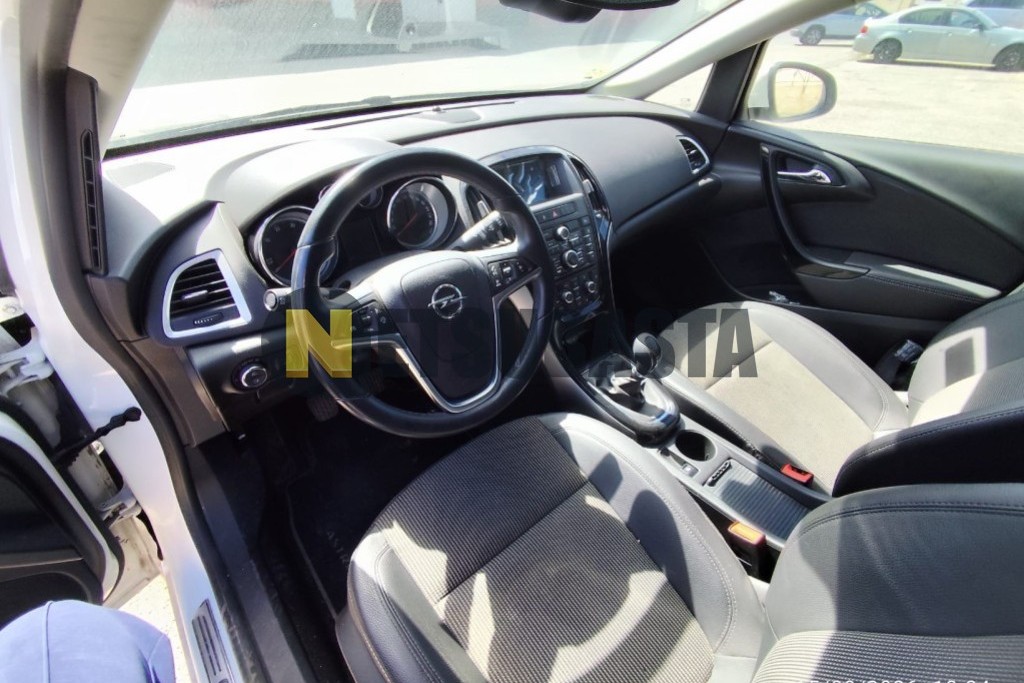 Opel Astra Sports Tourer 1.6 CDTI 2015