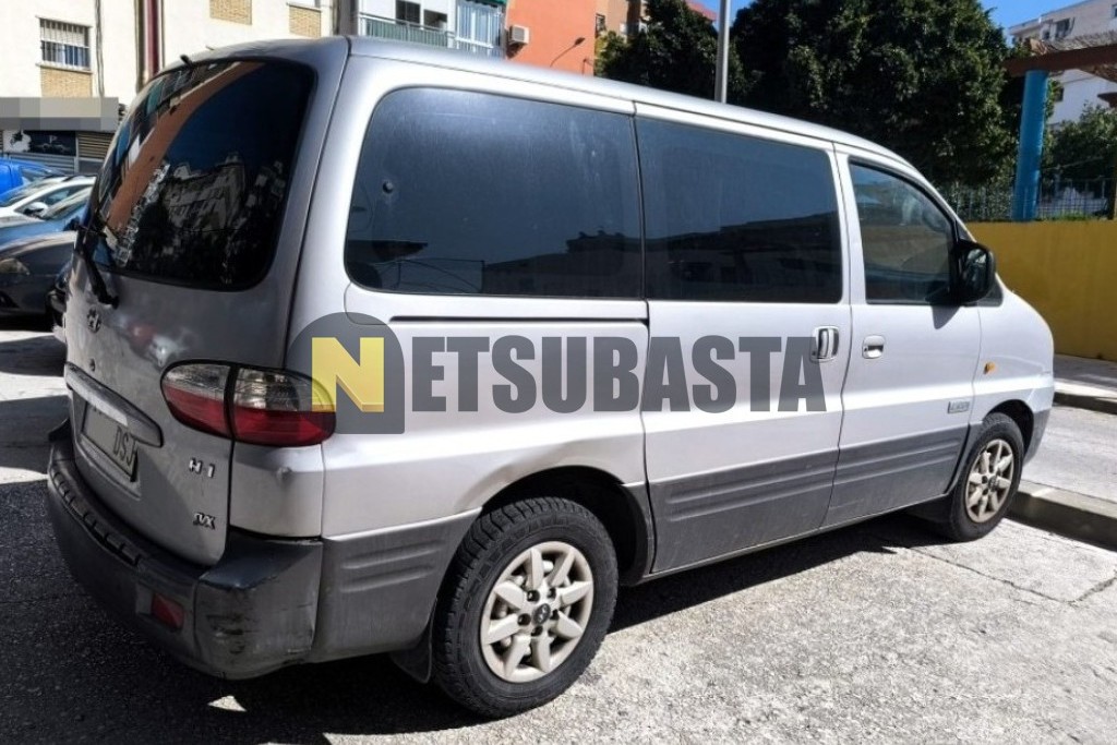 Hyundai H-1 2.5 CRDi 2005