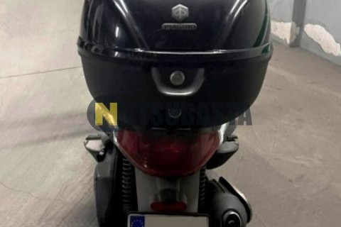 Suzuki Intruder 250 2004