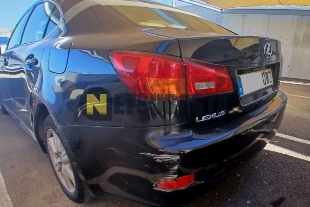 Lexus IS 220d 2006