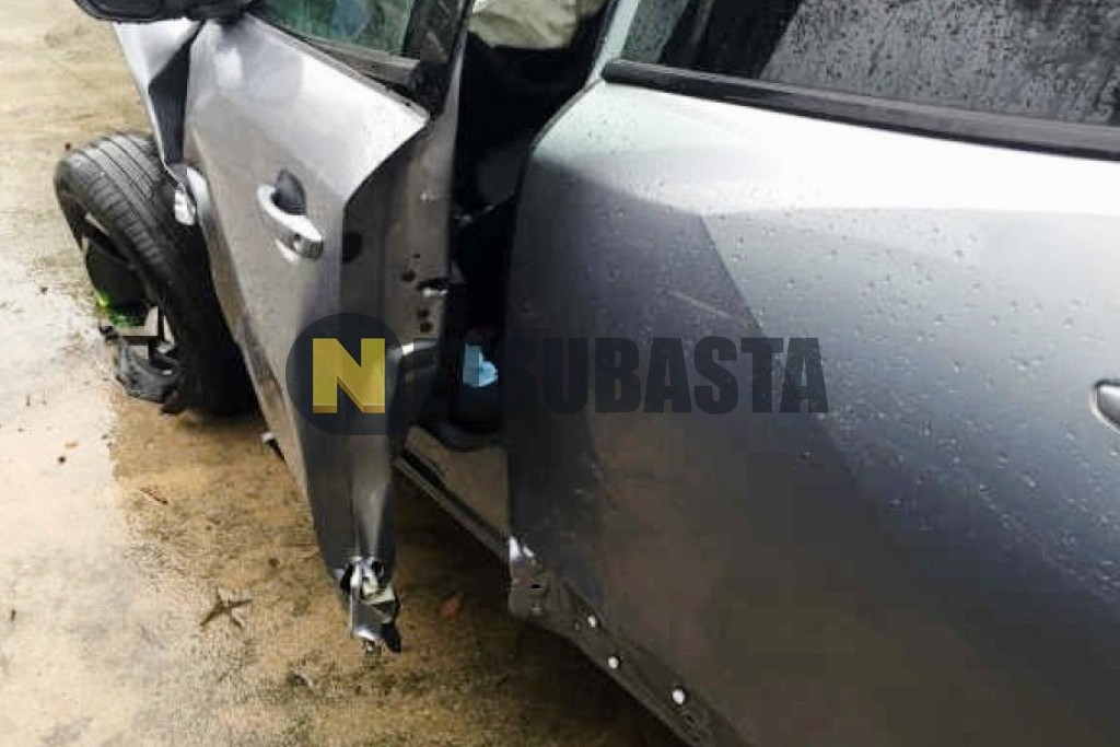 Peugeot 2008 Hybrid e-DCS6 2025