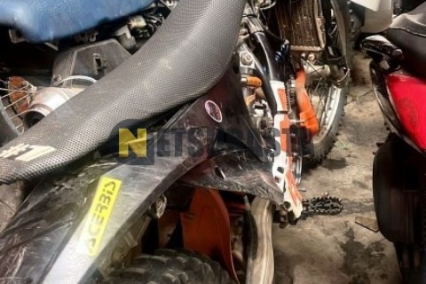 Suzuki Intruder 250 2004