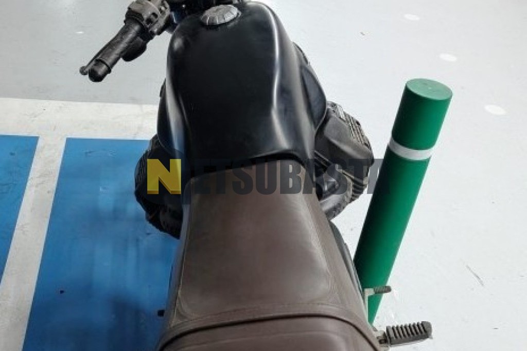 Moto Guzzi V7 III Stone 2017