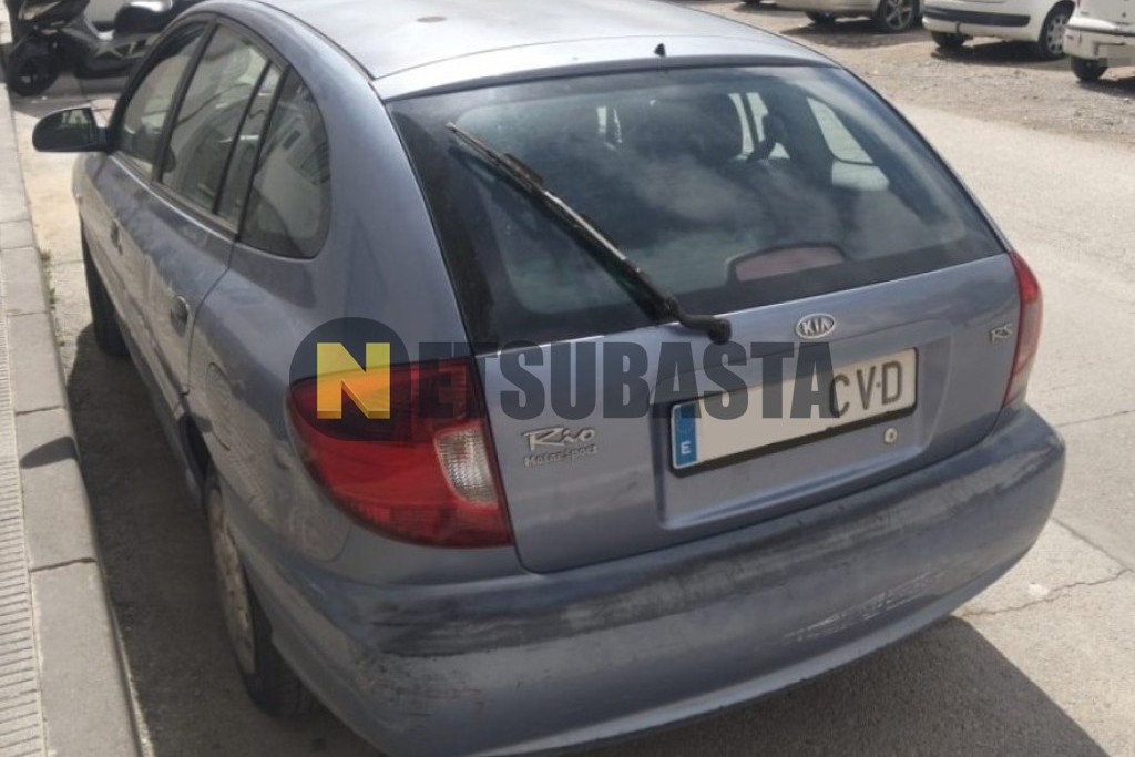 Kia Rio 1.3 2004