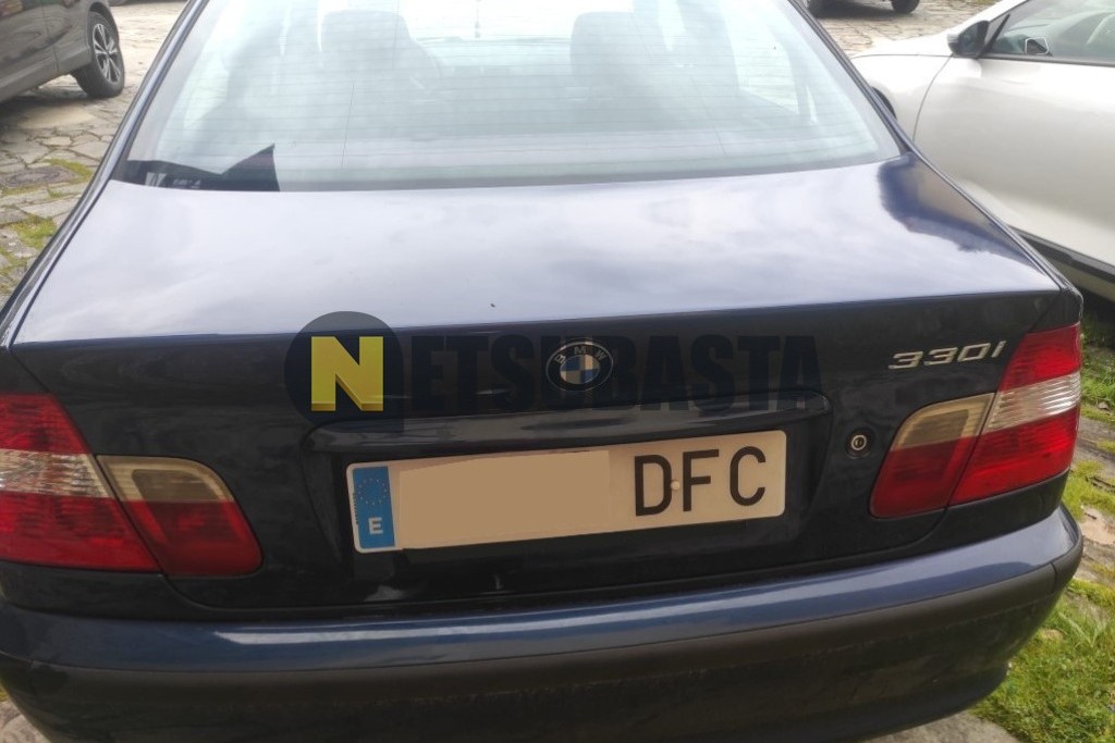 Bmw 330iA 2004