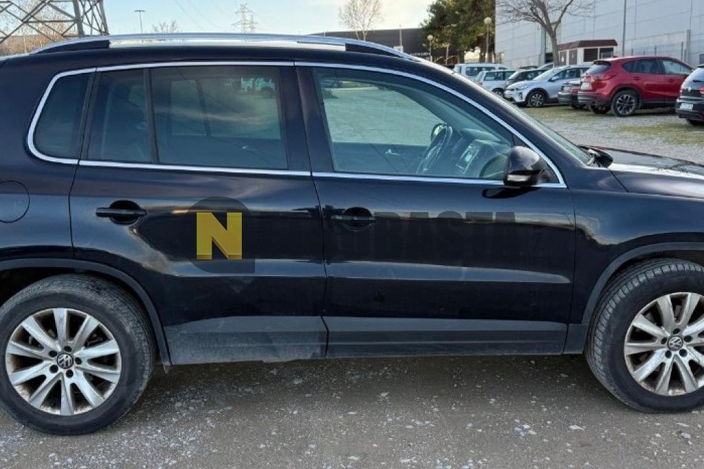 Volkswagen Tiguan 2.0 TSI GLP 4Motion DSG 2011