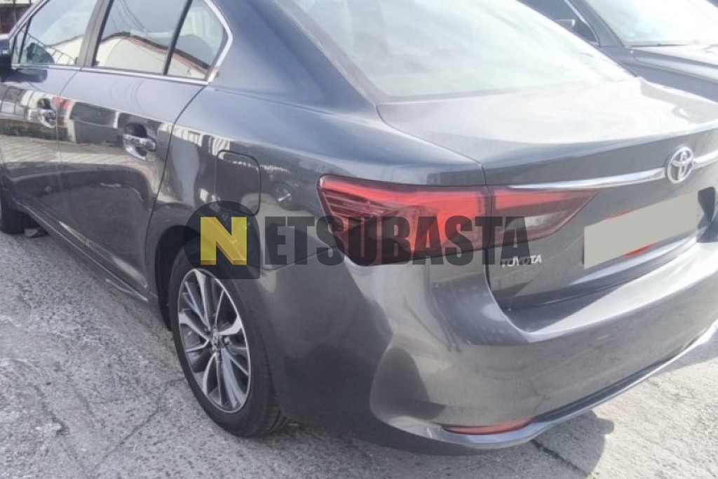 Toyota Avensis 150D 2015