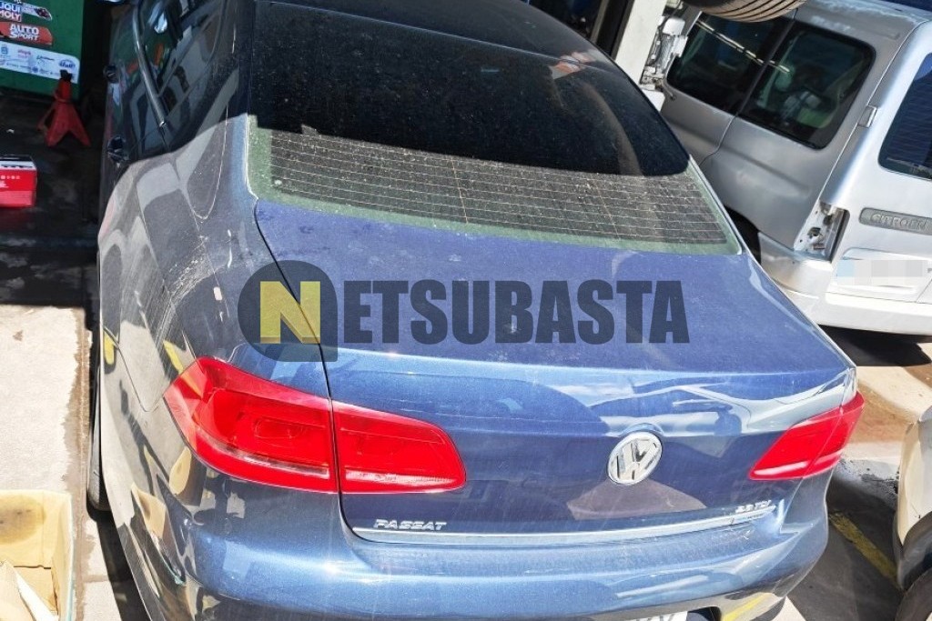 Volkswagen Passat 2.0 TDI BlueMotion Technology 2012