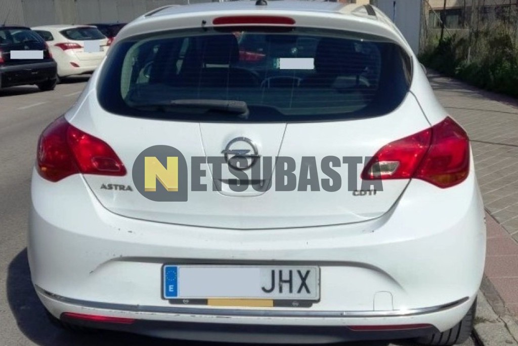 Opel Astra 1.6 CDTI 2015
