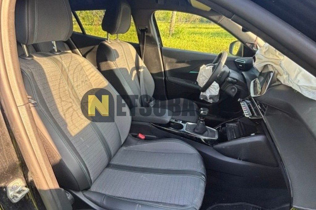 Peugeot 2008 1.2 Puretech 2022
