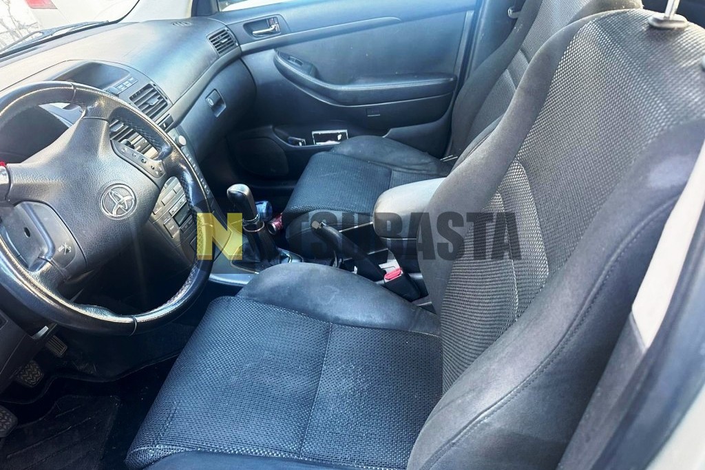 Toyota Avensis 2.0 D-4D 2006