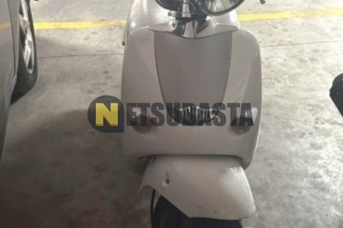 Yamaha XMAX 250 2014