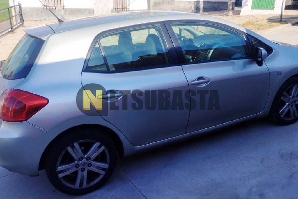 Toyota Auris 2.2 D-4D 2007