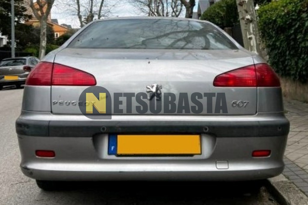 Peugeot 607 2.2 HDi 2001