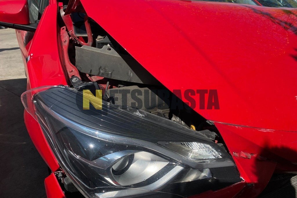 Toyota Yaris 100H 2018