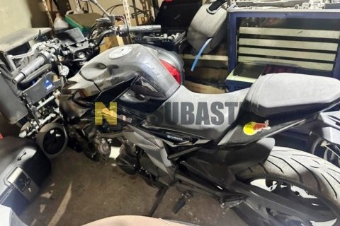 CFMoto 650 NK 2023