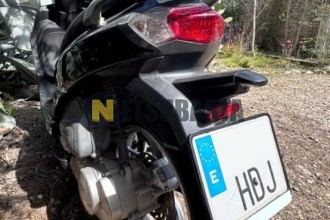 Peugeot TWEET 125 2011