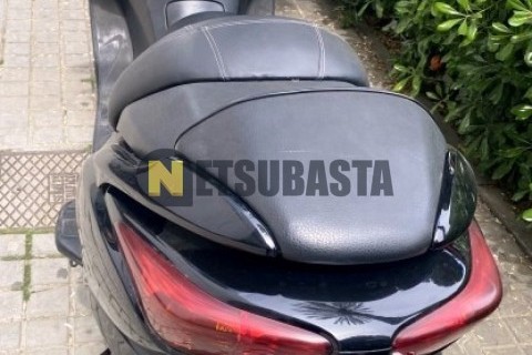 Peugeot TWEET 125 2011