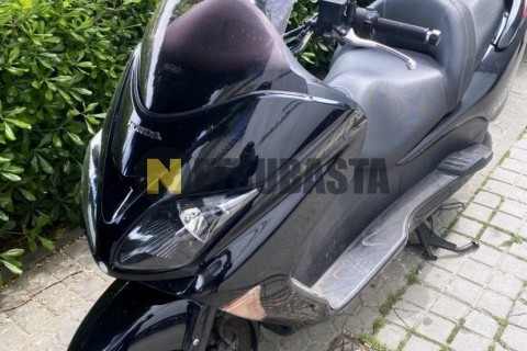 Peugeot TWEET 125 2011