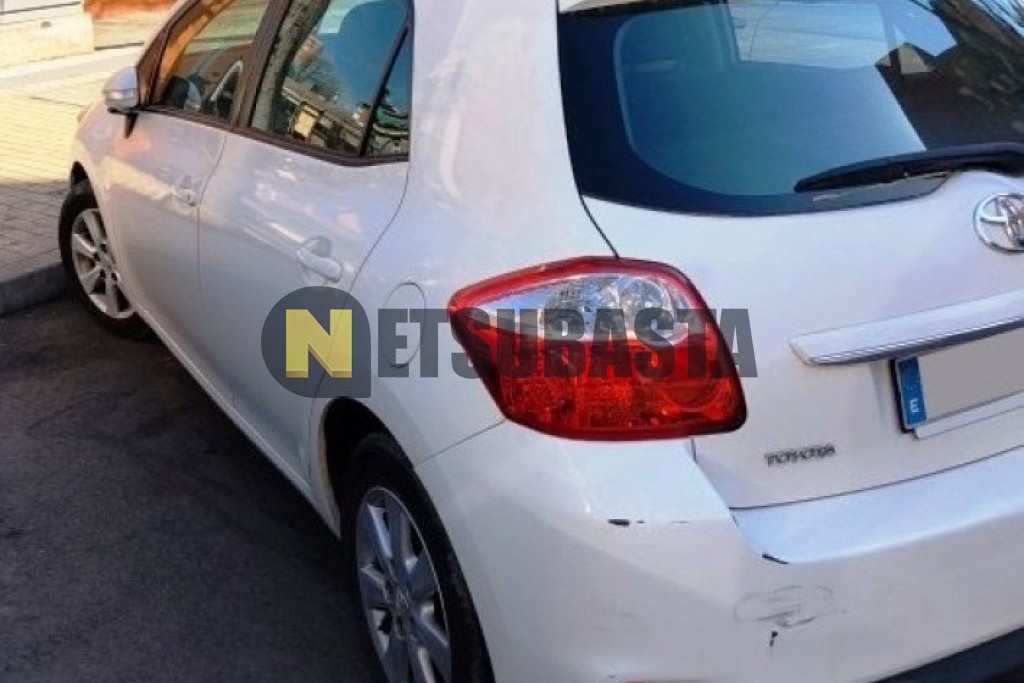 Toyota Auris 1.4 D-4D 2012