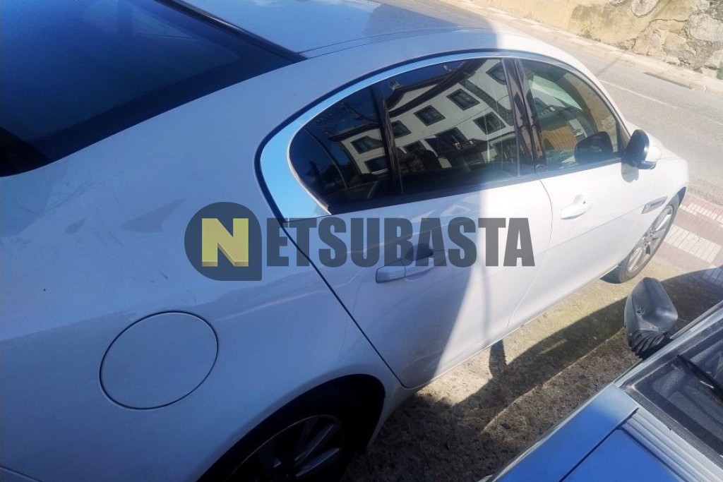 Jaguar XE 2.0 Diesel Auto 2015