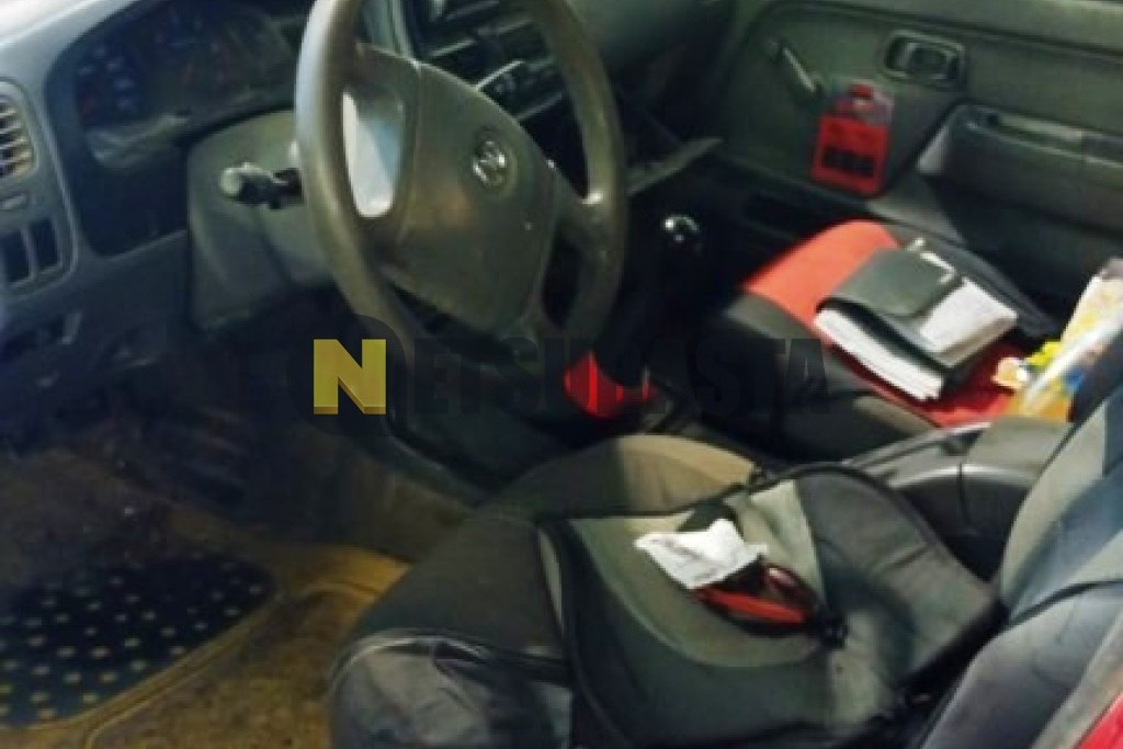 Nissan Pick-Up 4x2 Doble Cabina 2.5 TD 2003