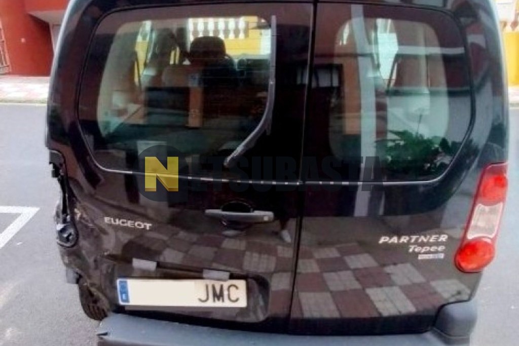 Peugeot Partner Tepee 1.6 BlueHDi 2016