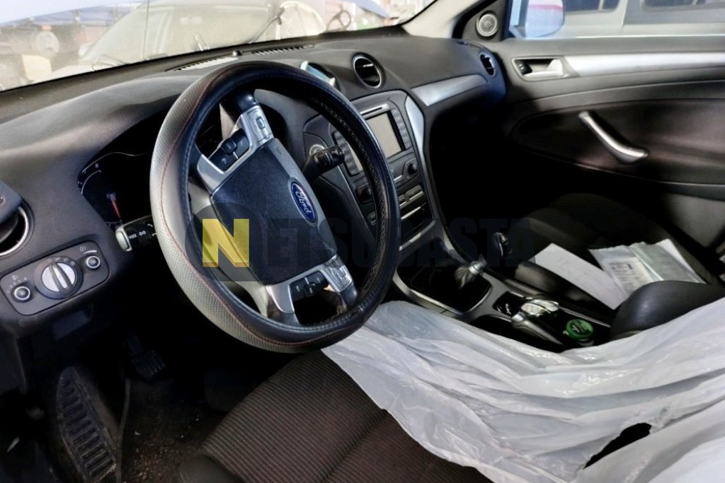 Ford Mondeo 1.6 EcoBoost 2011