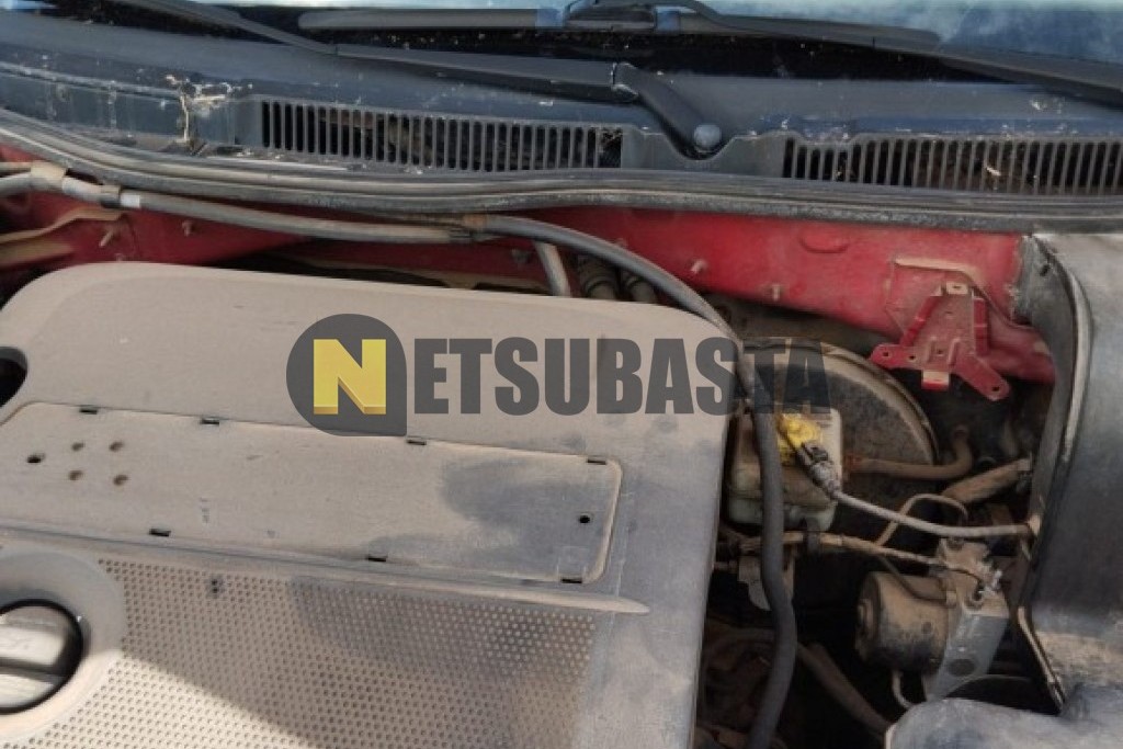 Volkswagen Golf 1.6 2002