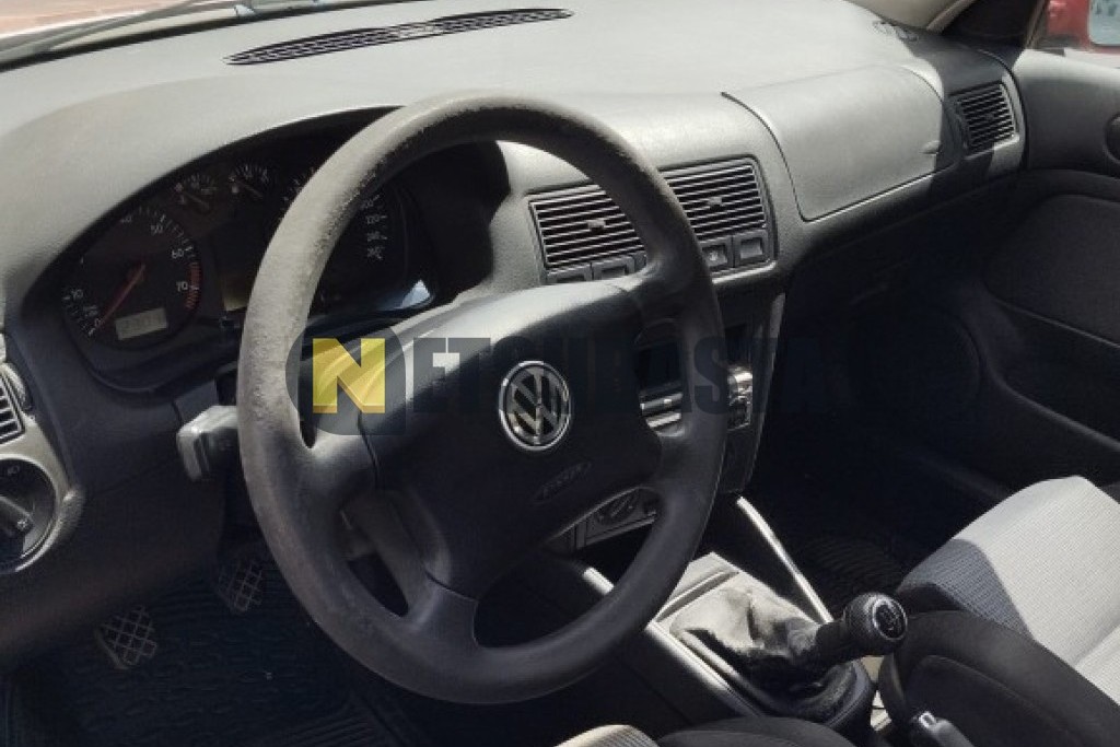 Volkswagen Golf 1.6 2002