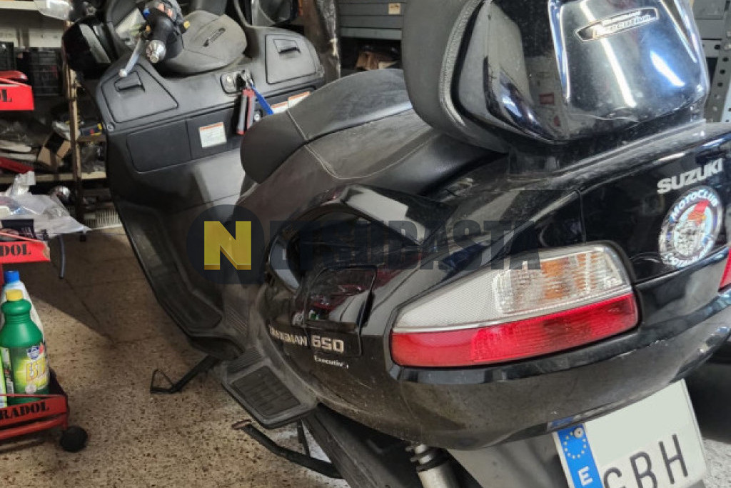 Suzuki BURGMAN 650 Executive 2008