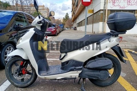 Yamaha X-Max 125 2011