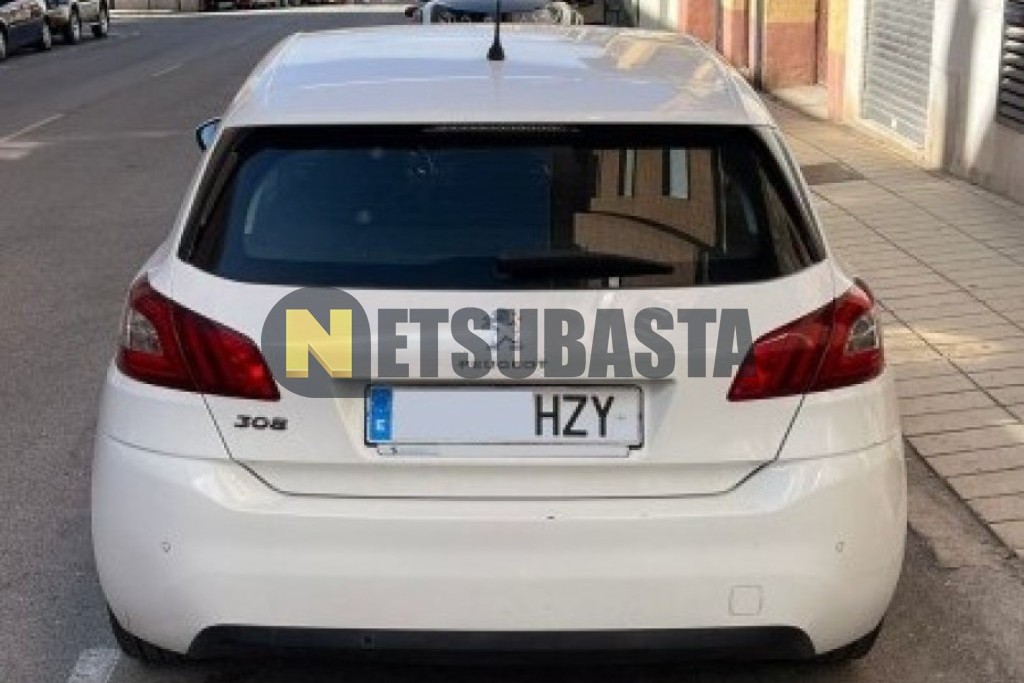 Peugeot 308 1.2 Puretech 2014